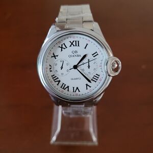 Brand New Silver Qianba Quartz Men's Watch with Roman Numerals